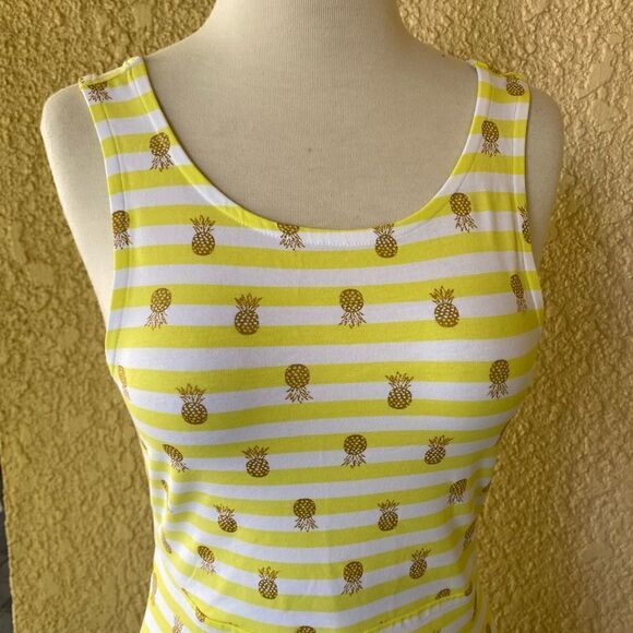 Simply Styled 2 Girls Sleeveless‎ Pineapple Print Dress Size L 14 NWT Summer - Picture 2 of 8